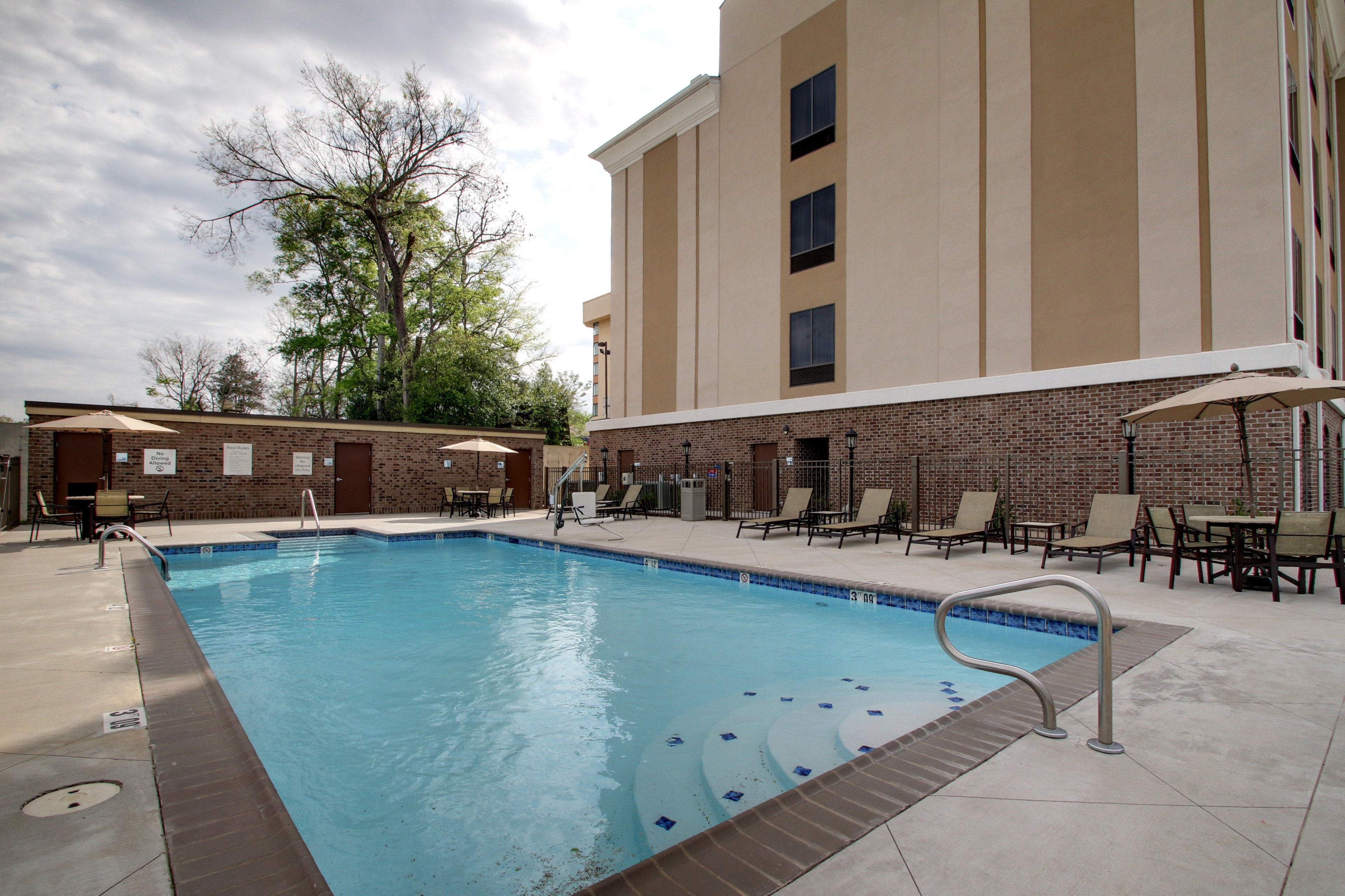 holiday inn express hotel and suites natchez south by ihg