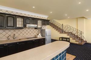 howard johnson by wyndham dammam