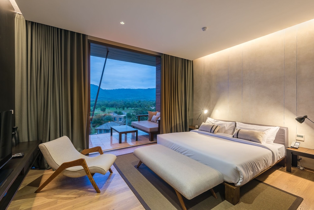 khaoyai luxury penthouse at atta 6501