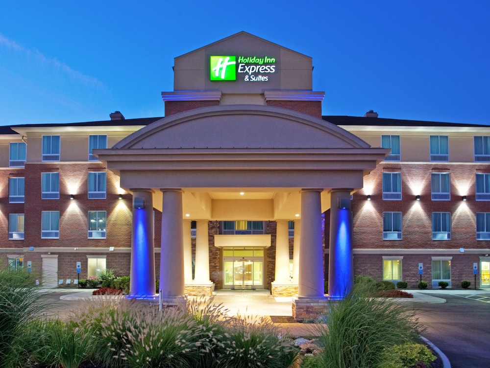 holiday inn express and suites cincinnati mason by ihg