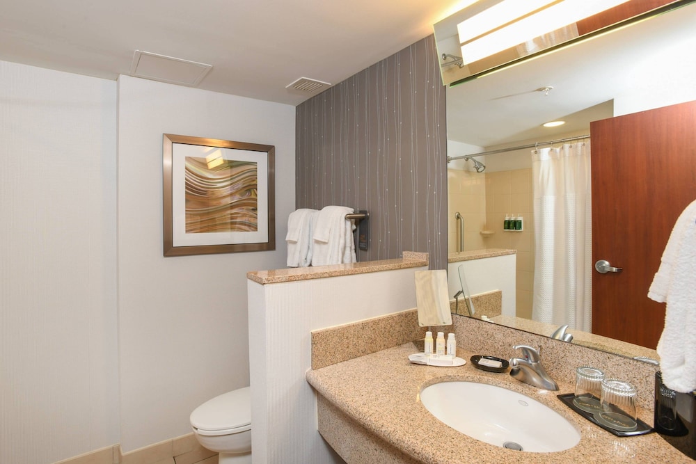 Courtyard By Marriott Cincinnati North At Union Centre,Cincinnati>>Beckett Ridge,3 star