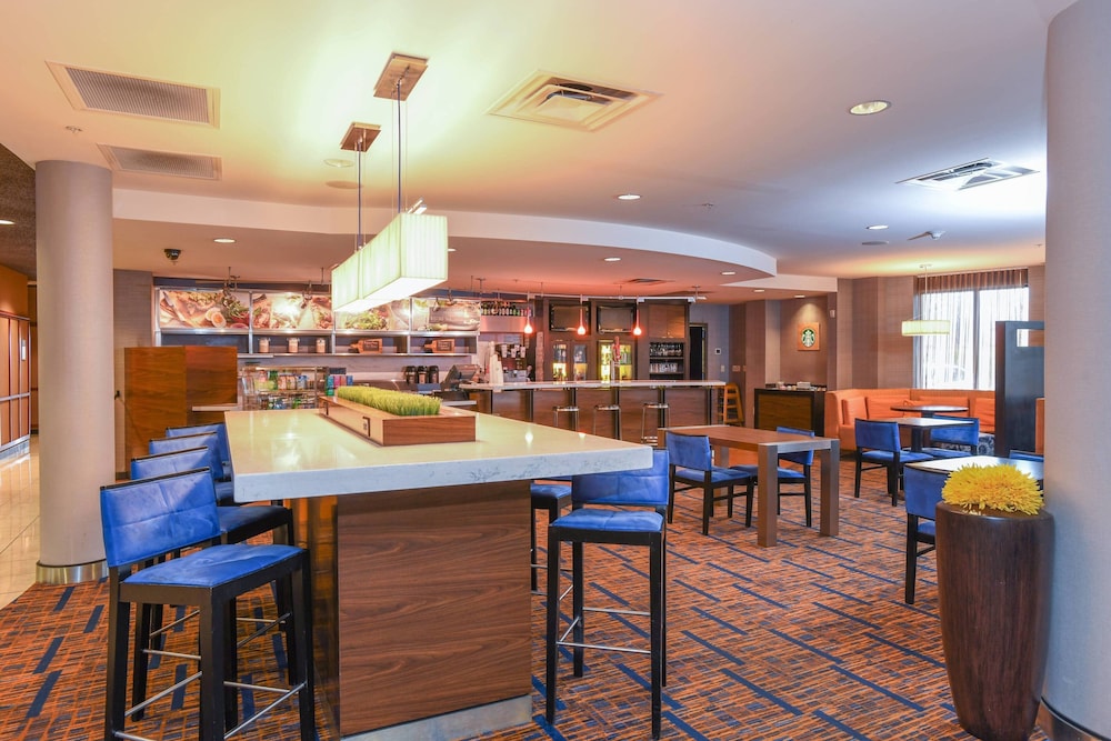 Courtyard By Marriott Cincinnati North At Union Centre,Cincinnati>>Beckett Ridge,3 star