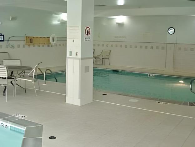 courtyard by marriott cincinnati north at union centre