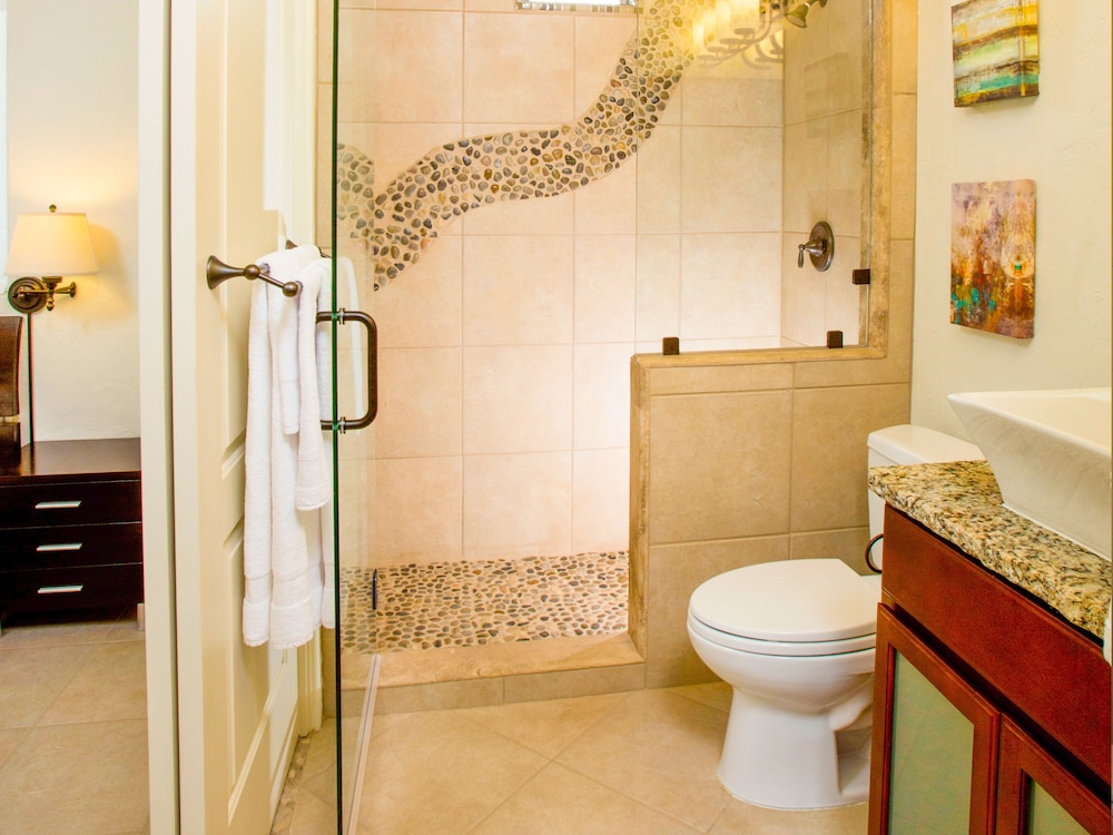 the resort at schlitterbahn