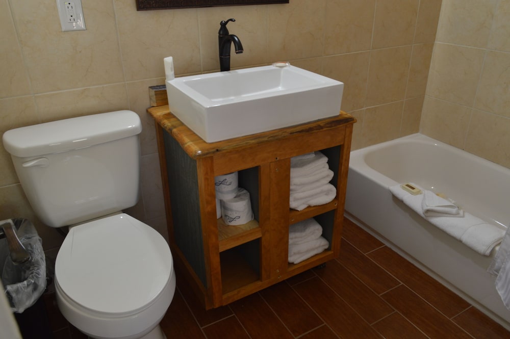 the resort at schlitterbahn