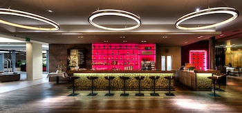 small luxury hotel wellnesshotel golfpanorama