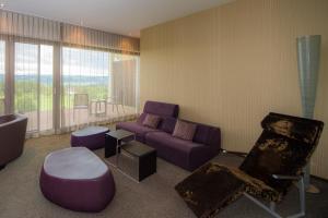 small luxury hotel wellnesshotel golfpanorama