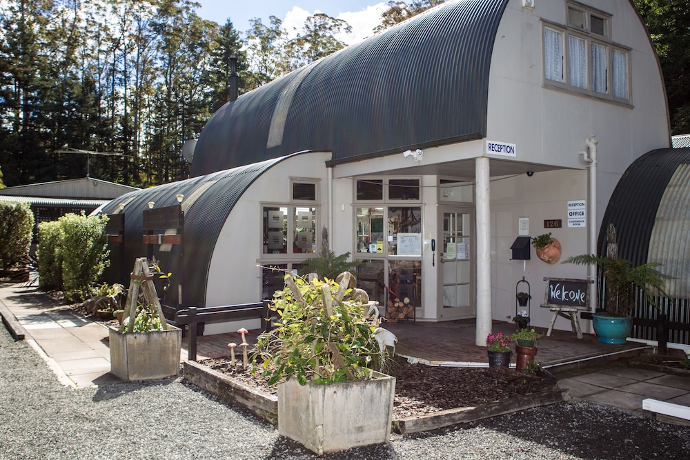 woodlands motel and conference venue