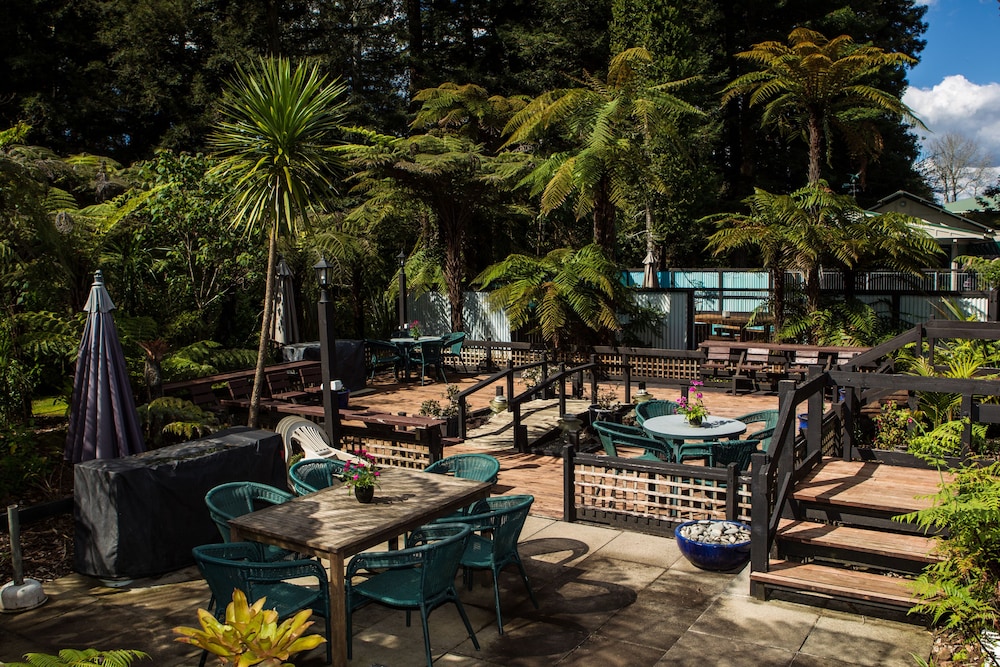 woodlands motel and conference venue