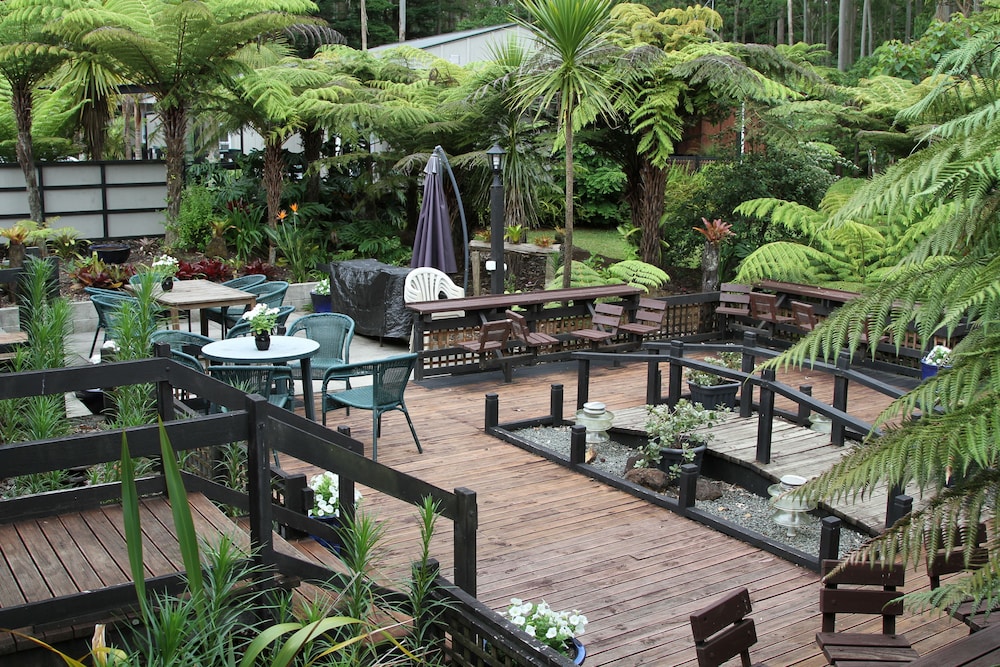 woodlands motel and conference venue