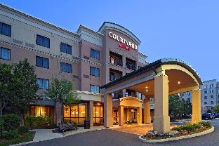 courtyard by marriott mississauga airport corporate centre west