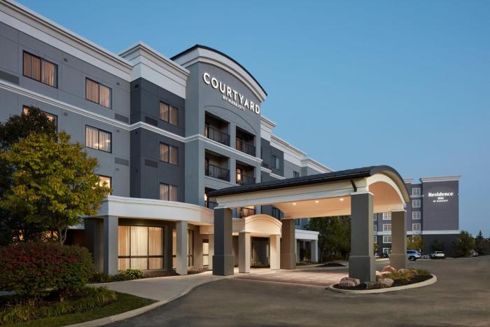 courtyard by marriott mississauga airport corporate centre west