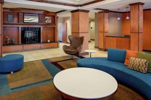 fairfield inn and suites by marriott san antonio seaworld