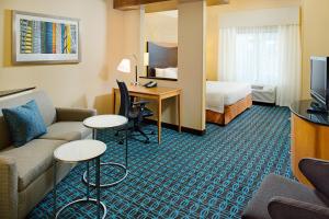 fairfield inn and suites by marriott san antonio seaworld
