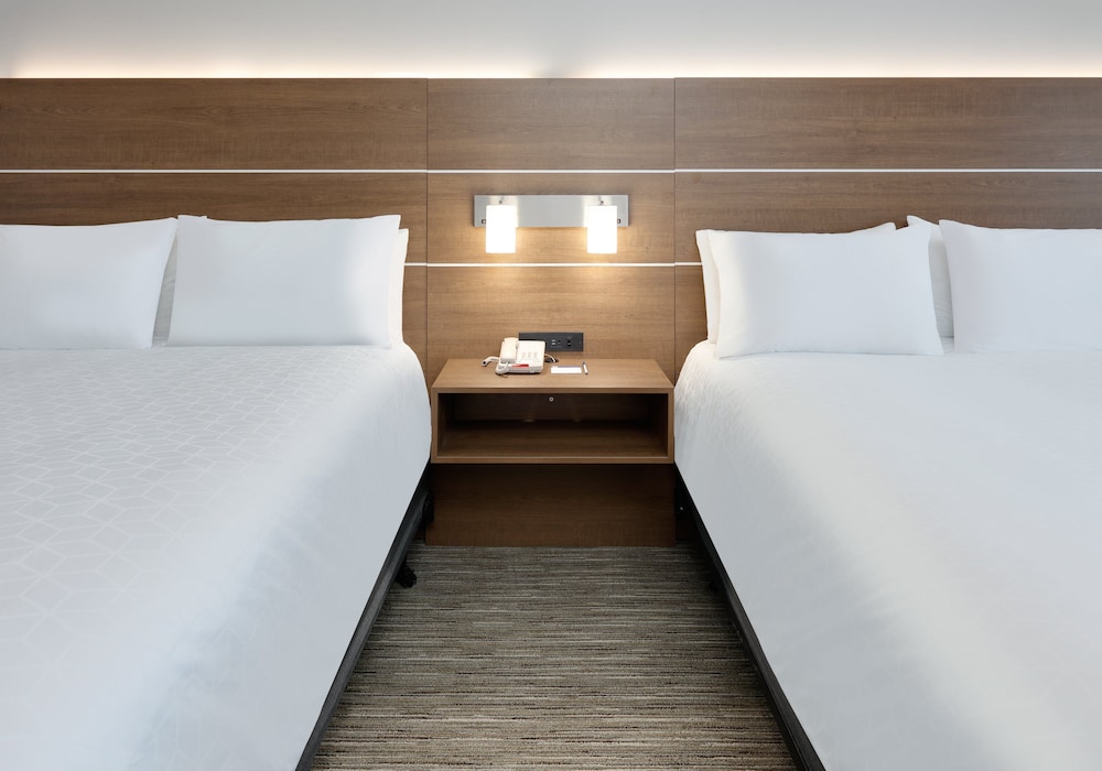 holiday inn express and suites san antonio nw near