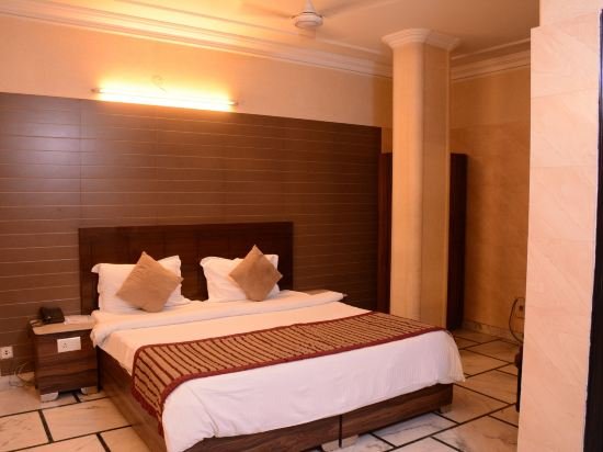Hotel Bill Palace,Karol Bagh - Central Delhi,3 star