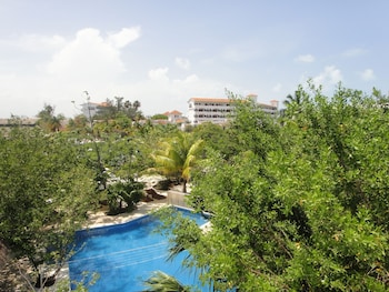 hotel sotavento and yacht club