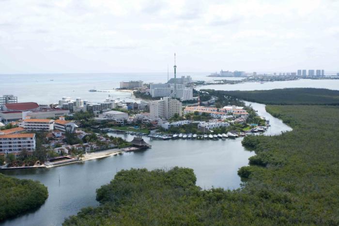 hotel sotavento and yacht club