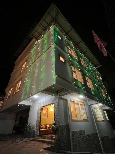 little sikkim inn