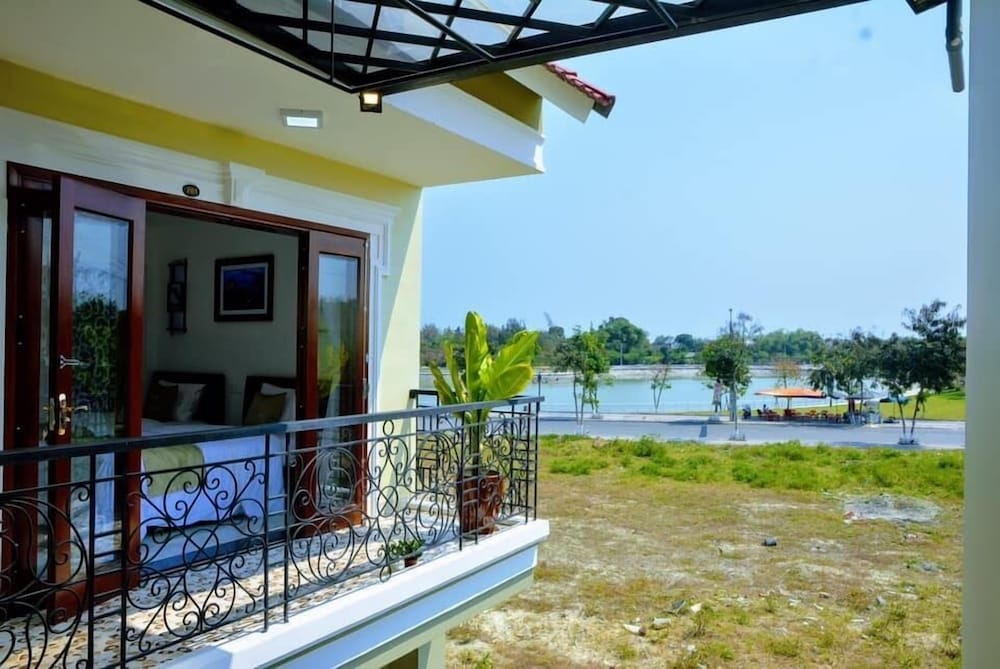 hoi an lake shore homestay