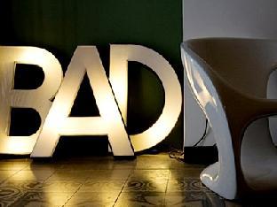 bad bed and breakfast and design