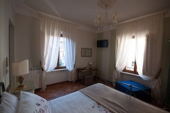 lucca