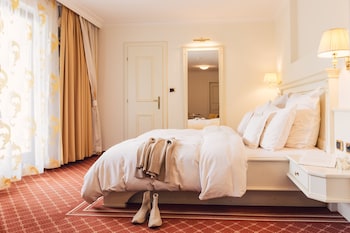 alpenpalace luxury hideaway and spa retreat