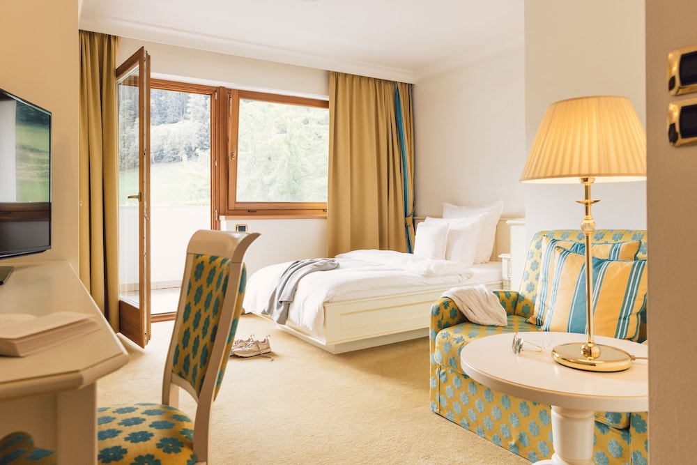 alpenpalace luxury hideaway and spa retreat