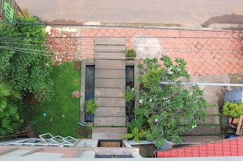 neakru guesthouse and restaurant