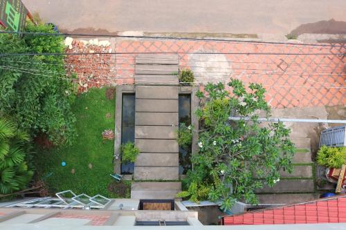 neakru guesthouse and restaurant