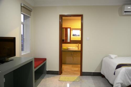 neakru guesthouse and restaurant