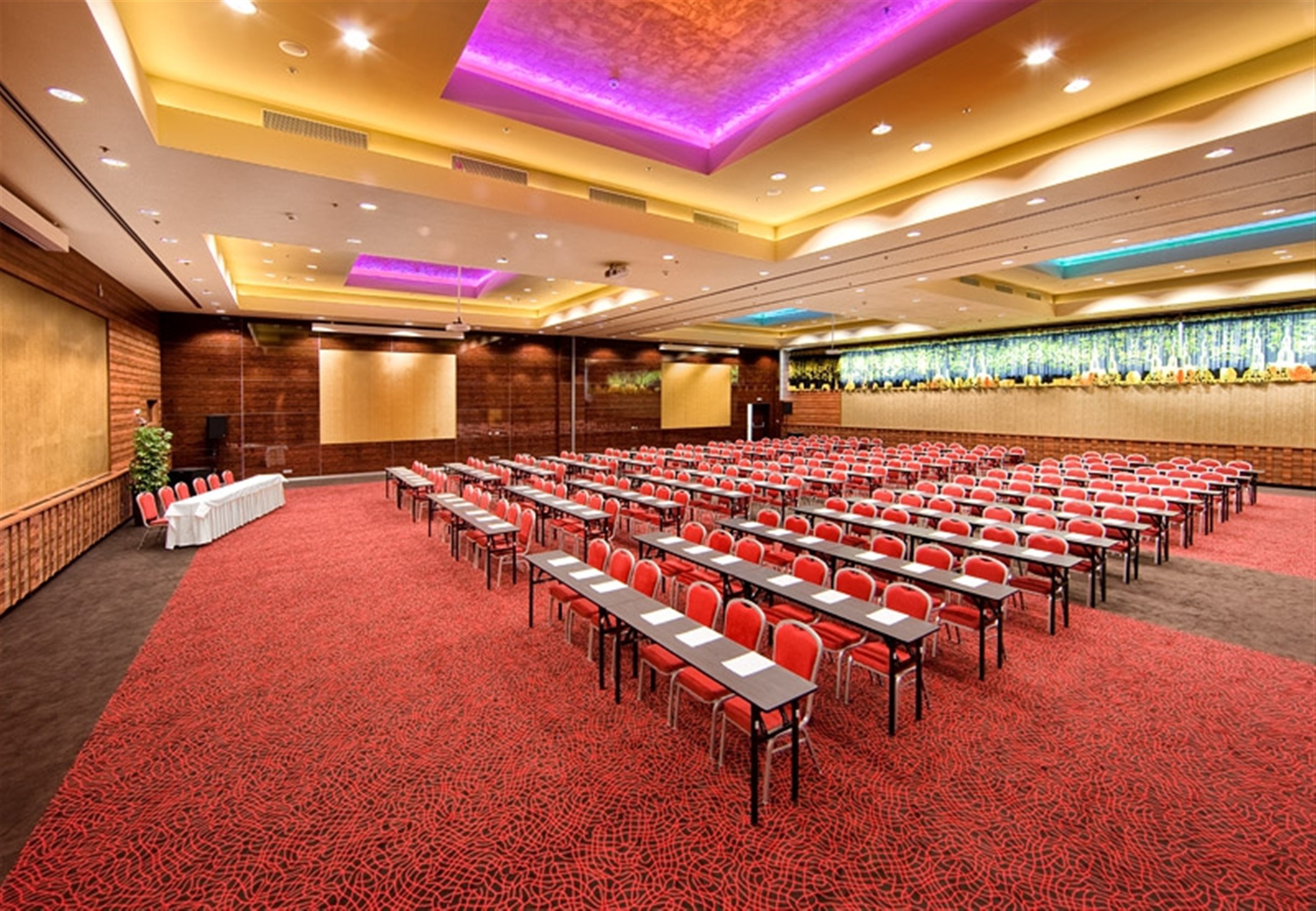 holiday inn trnava an ihg hotel
