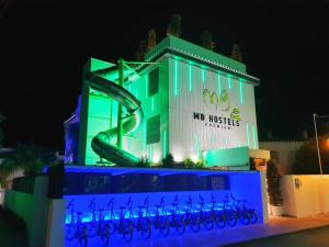 mb hostels premium eco
