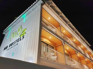 mb hostels premium eco