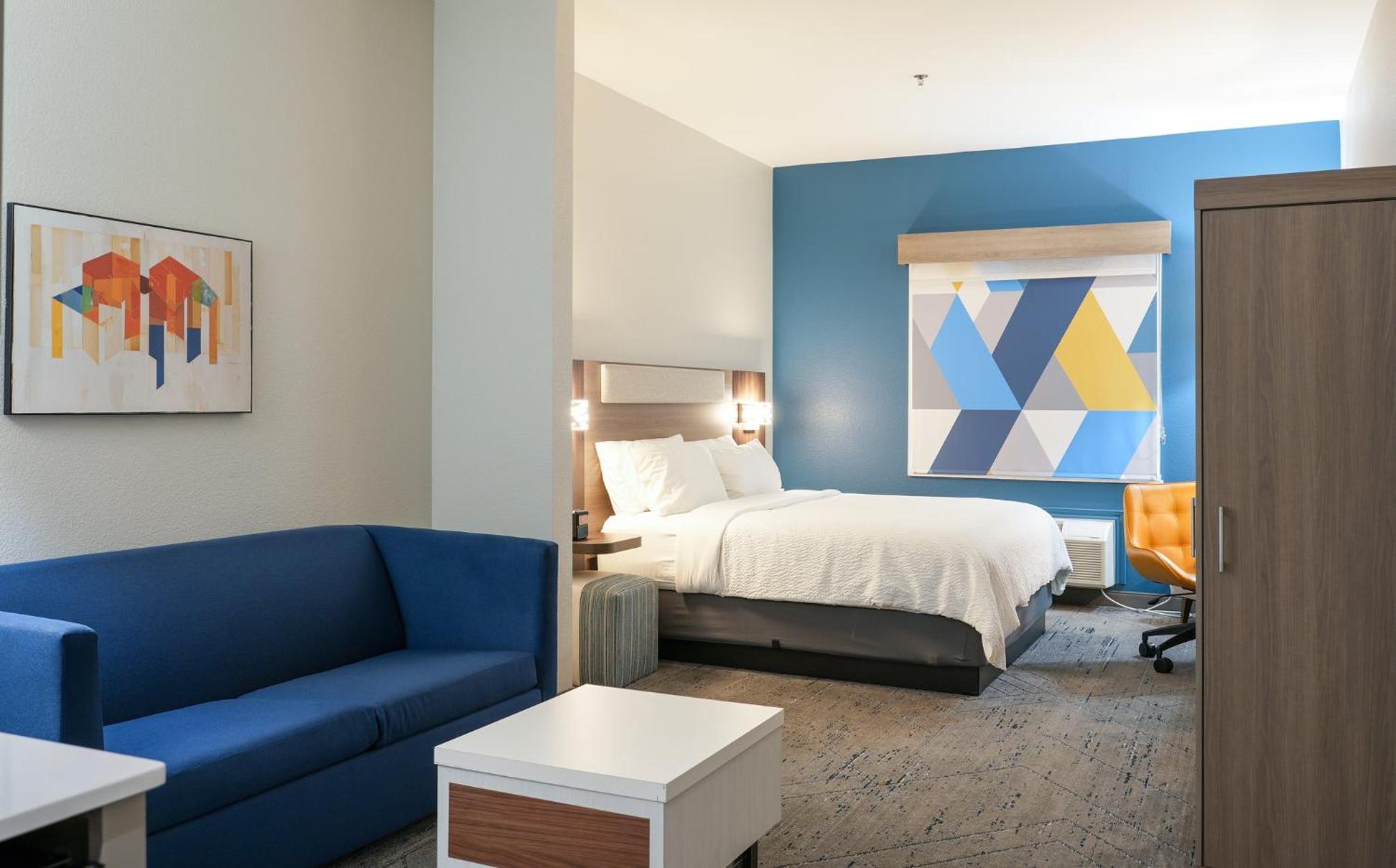 holiday inn express and suites dallas southwest cedar hill by ihg