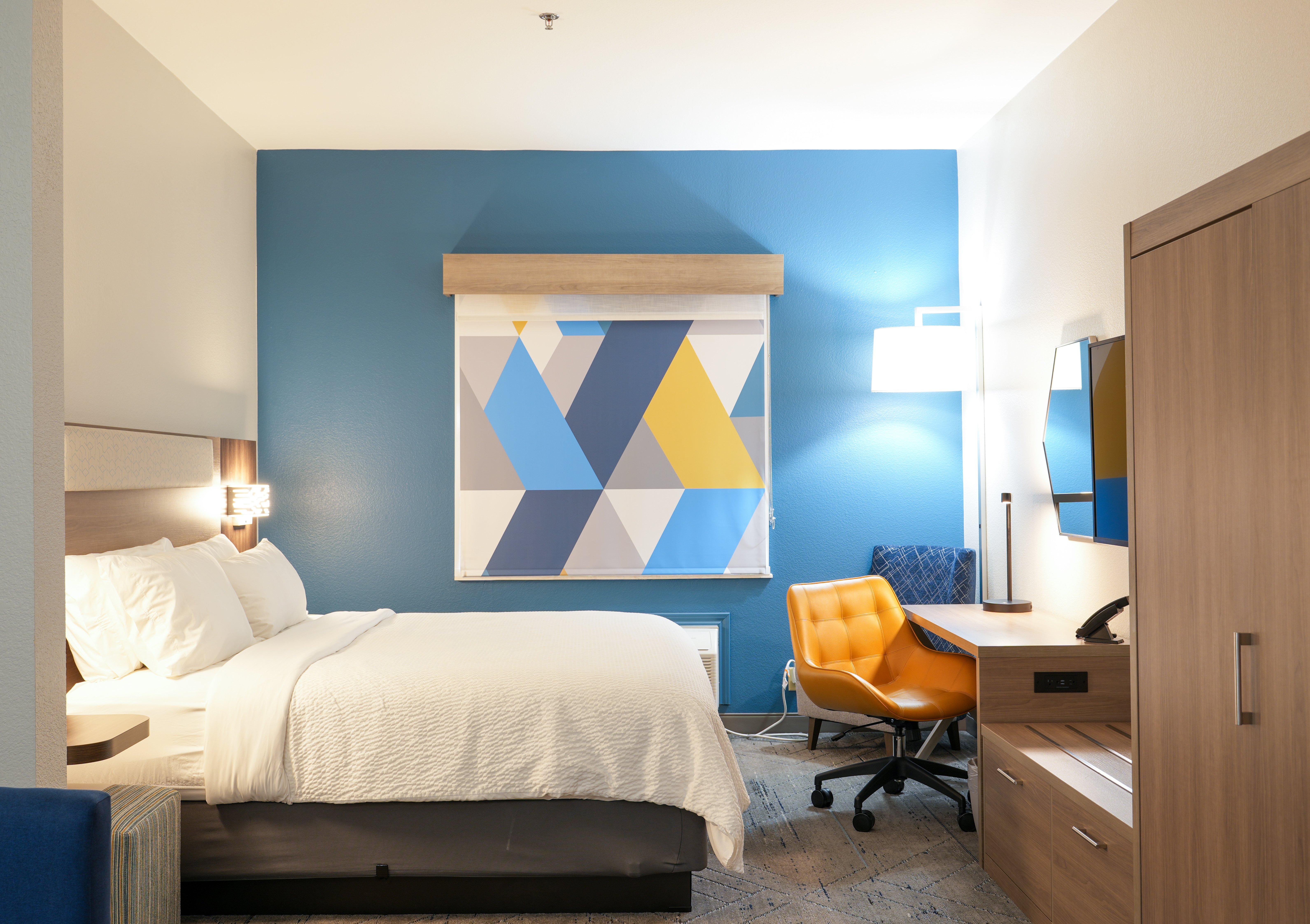 holiday inn express and suites dallas southwest cedar hill by ihg