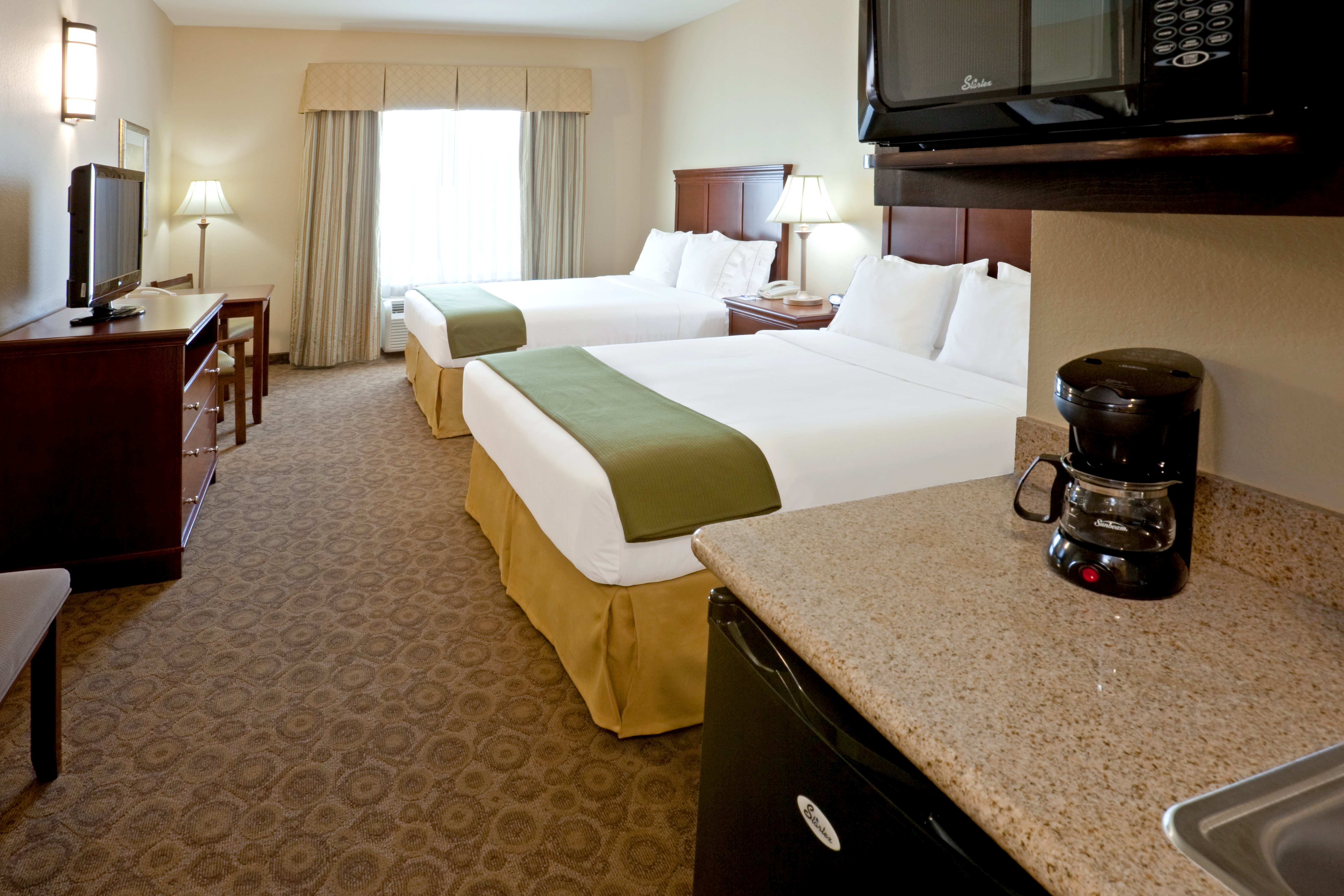 holiday inn express and suites dallas southwest cedar hill by ihg
