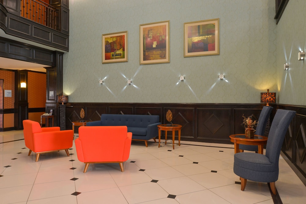 holiday inn express hotel and suites royse city by ihg