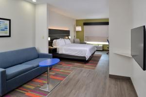 holiday inn express hotel and suites royse city by ihg