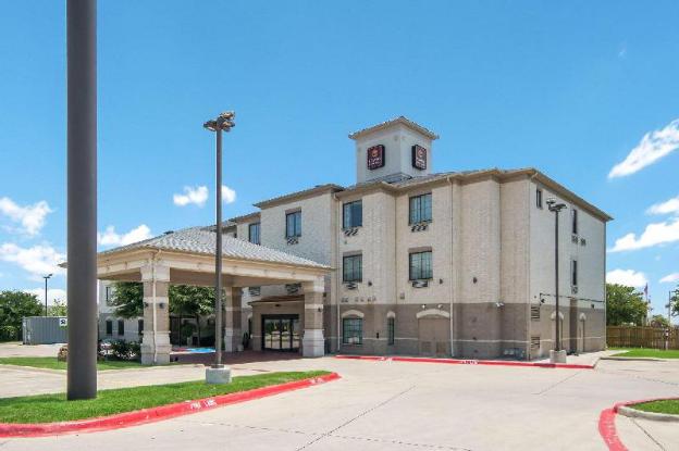 clarion inn and suites weatherford south