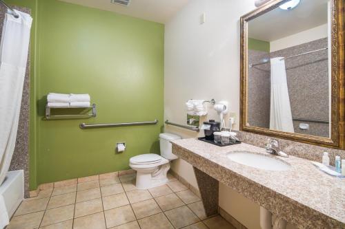 clarion inn and suites weatherford south