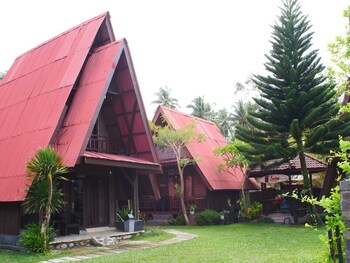 lovina krui surf