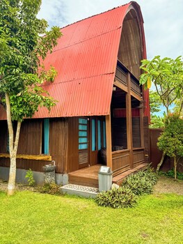 lovina krui surf