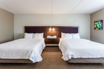 hampton inn and suites chicago libertyville