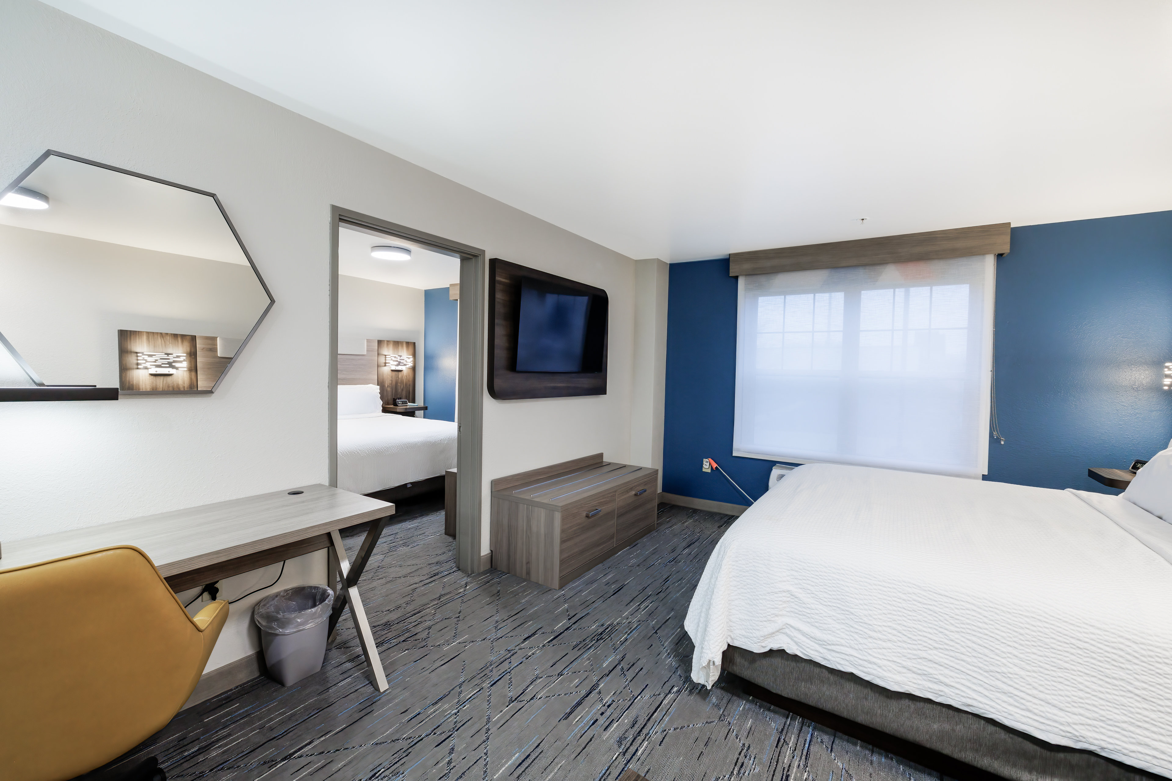 holiday inn express and suites zion by ihg
