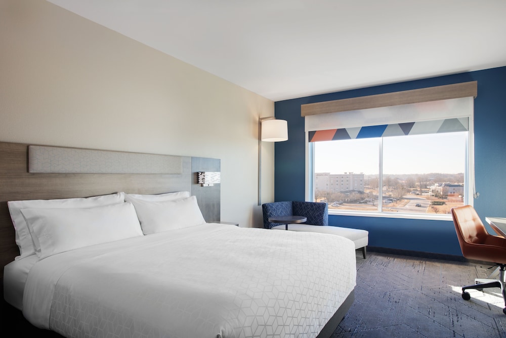 holiday inn express and suites zion by ihg