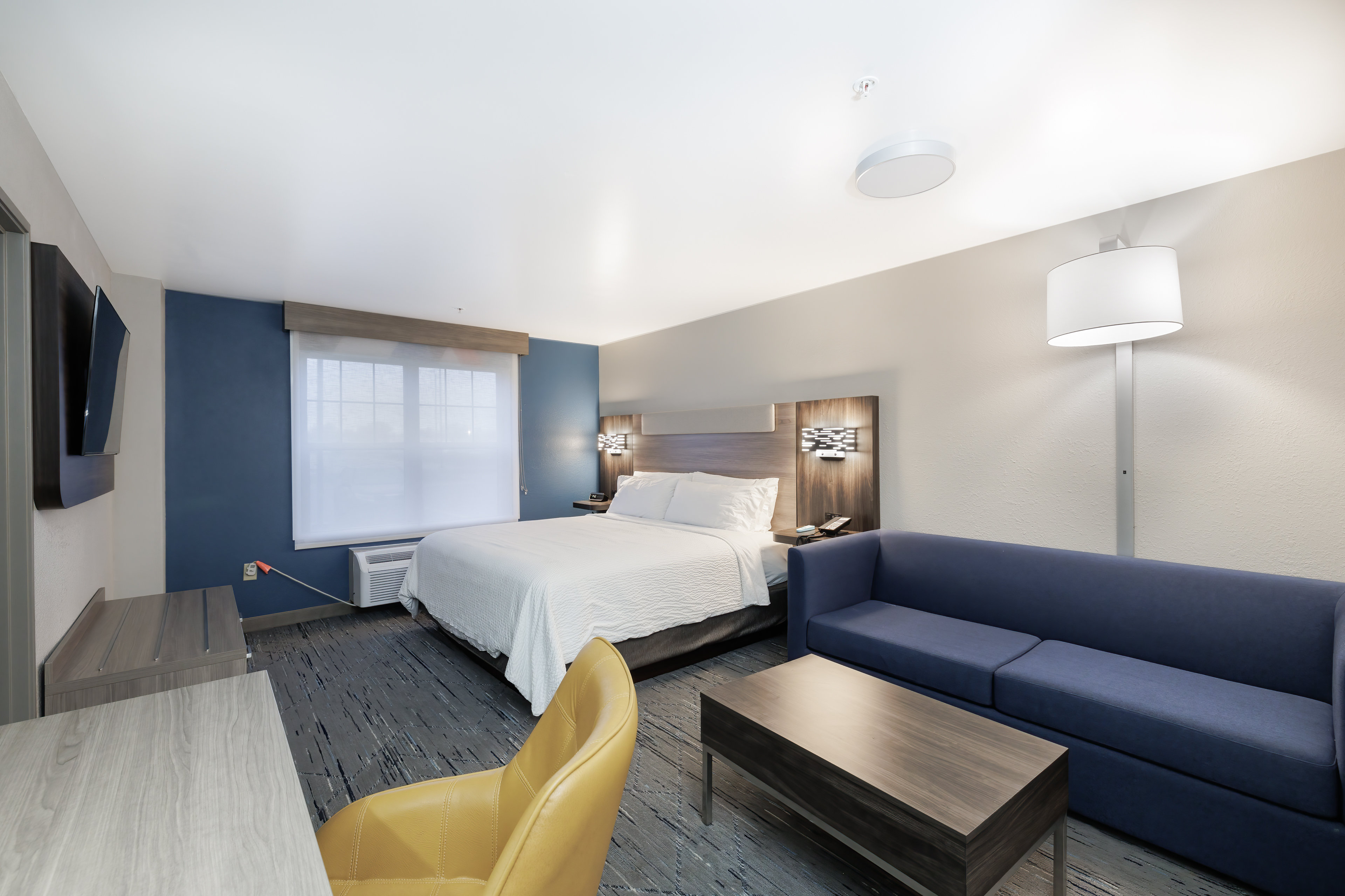 holiday inn express and suites zion by ihg