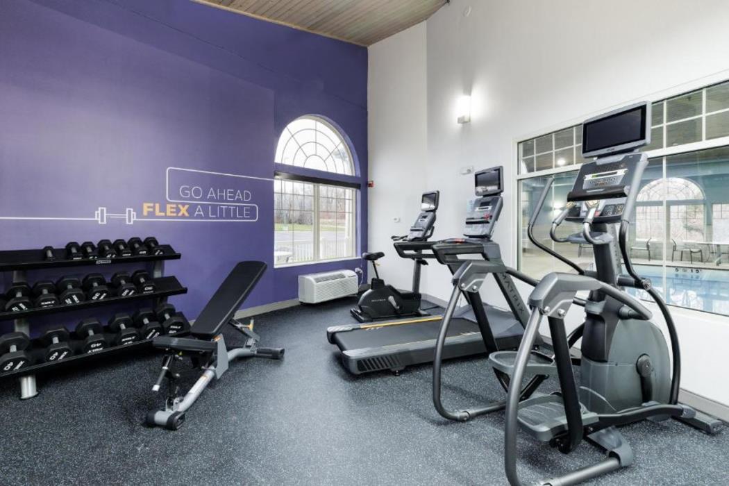 holiday inn express and suites zion by ihg