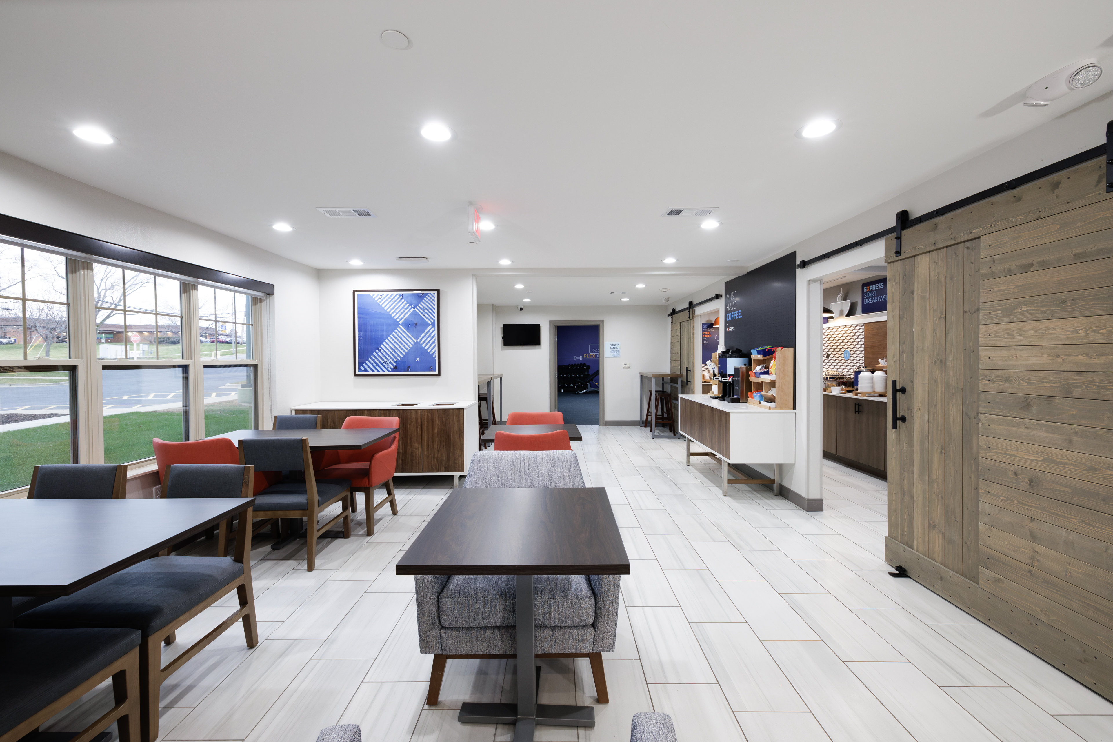 holiday inn express and suites zion by ihg