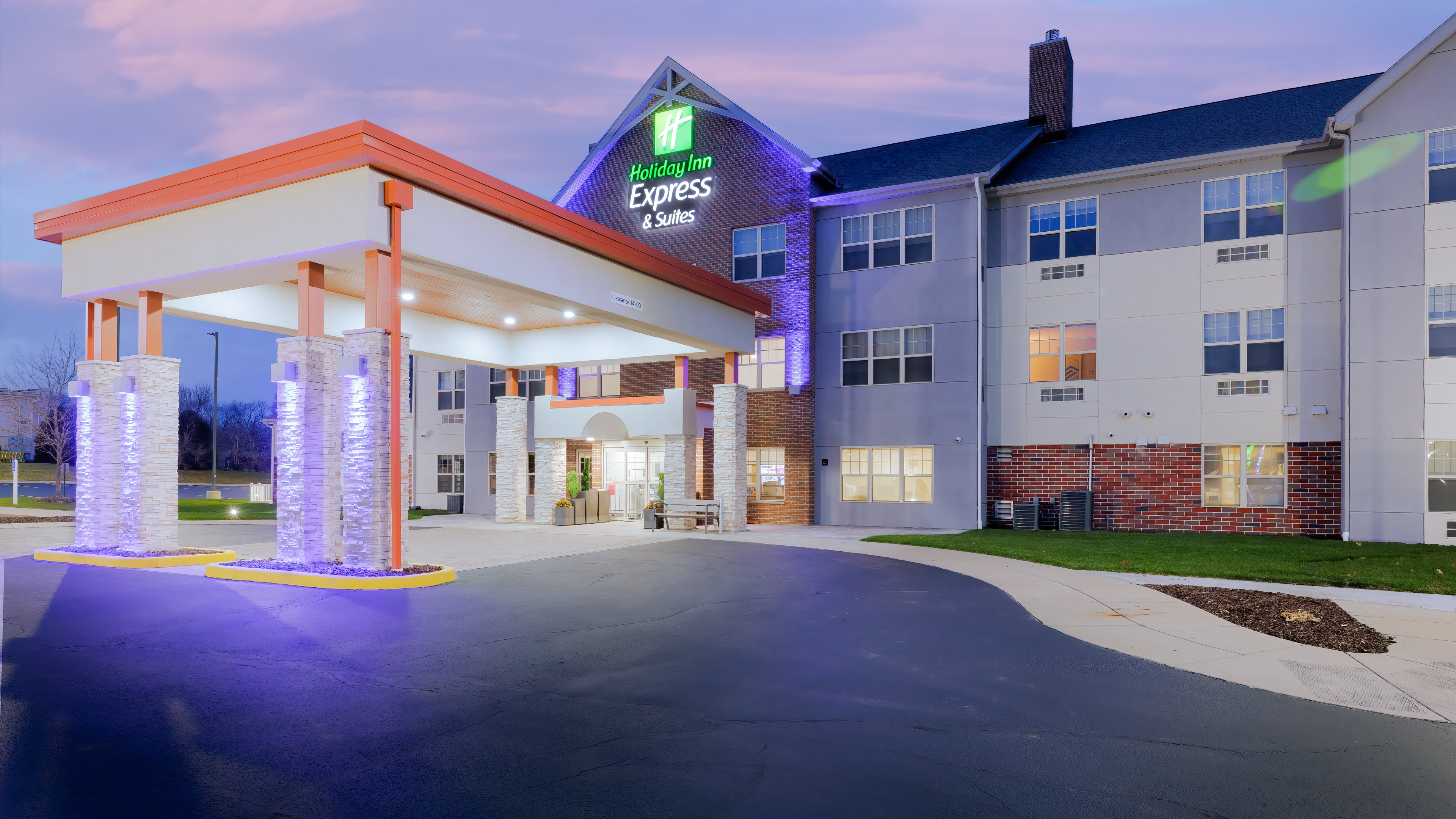 holiday inn express and suites zion by ihg
